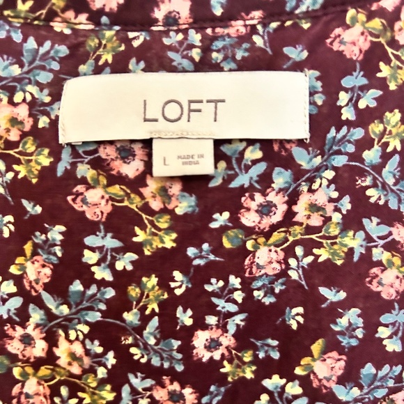 Button down - Picture 1 of 2